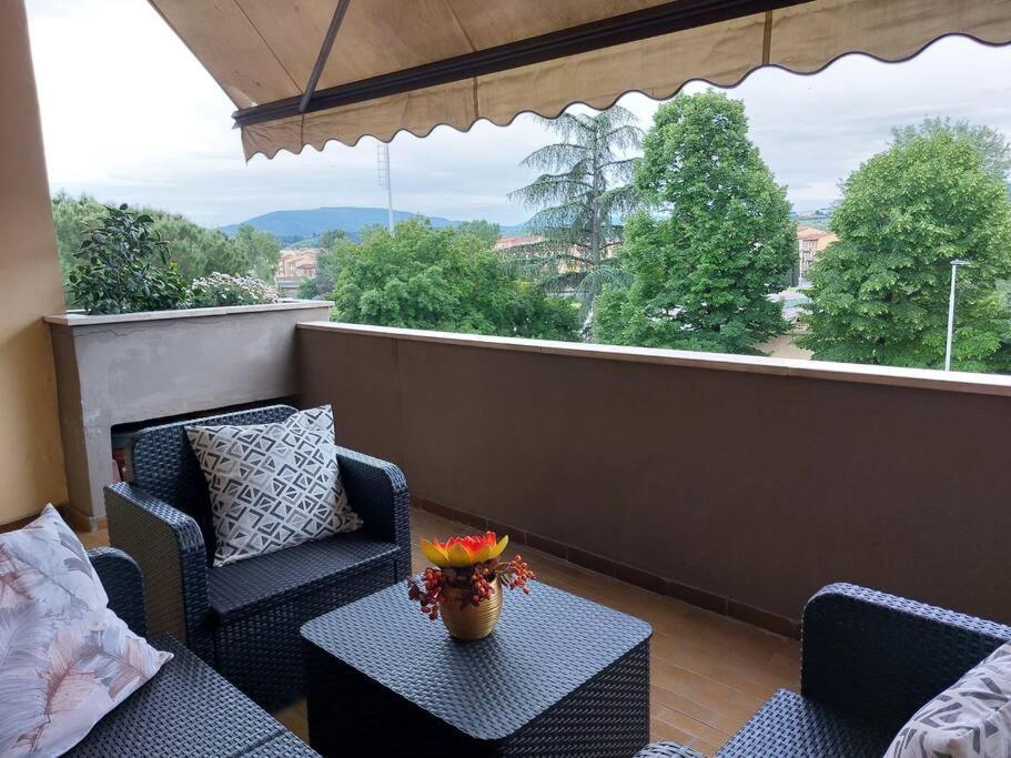 Lungarno 32 With Private Parking Apartment ฟลอเรนซ์ ภายนอก รูปภาพ