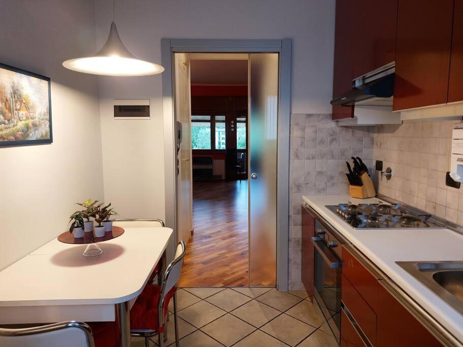 Lungarno 32 With Private Parking Apartment ฟลอเรนซ์ ภายนอก รูปภาพ