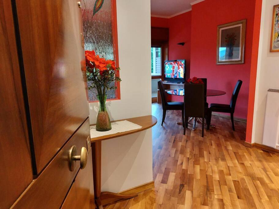 Lungarno 32 With Private Parking Apartment ฟลอเรนซ์ ภายนอก รูปภาพ
