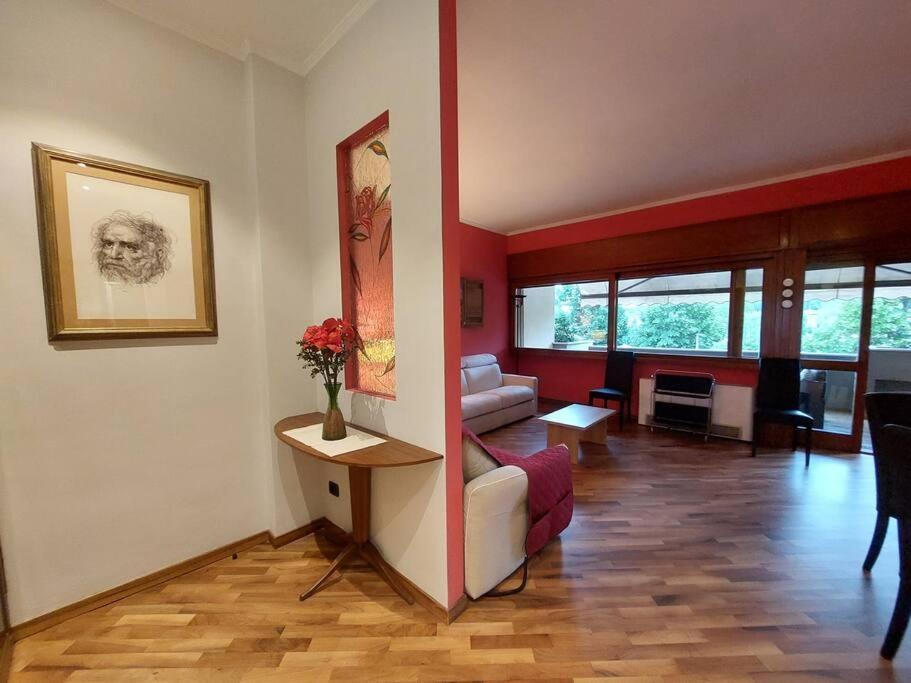 Lungarno 32 With Private Parking Apartment ฟลอเรนซ์ ภายนอก รูปภาพ